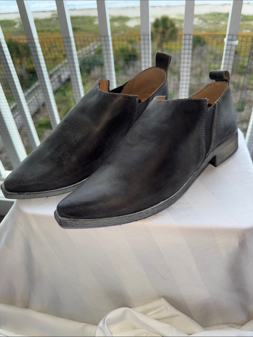 NIB - Free People Brixton” Shoe Boots. Black Pointed Toe Slip-On Ankle Shoes.